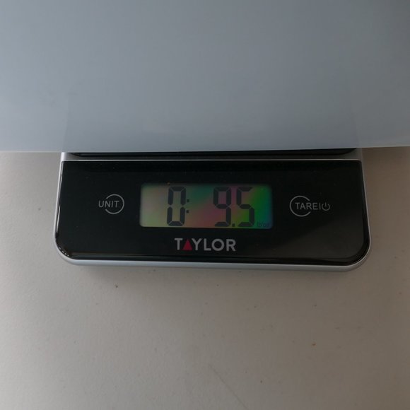 Larry Levine Embroidered Capri Pants- Size 10 - Picture 7 of 7